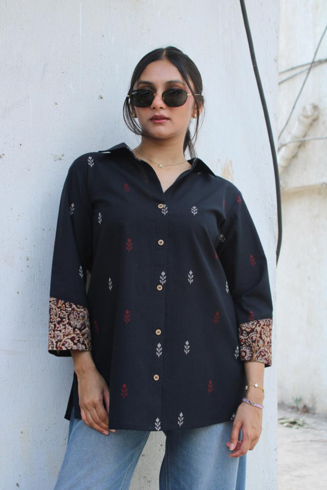 Midnight Floral Kalamkari Black Cotton Kurti - Bela Vora